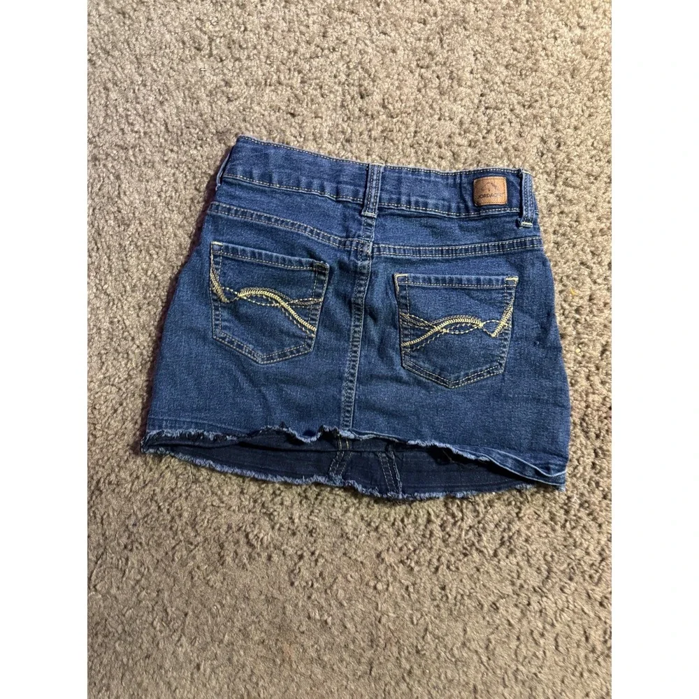 Jordache Girls Denim Mini‎ Skirt Dark Wash Blue Raw Hem Size 6 Jean Skirt